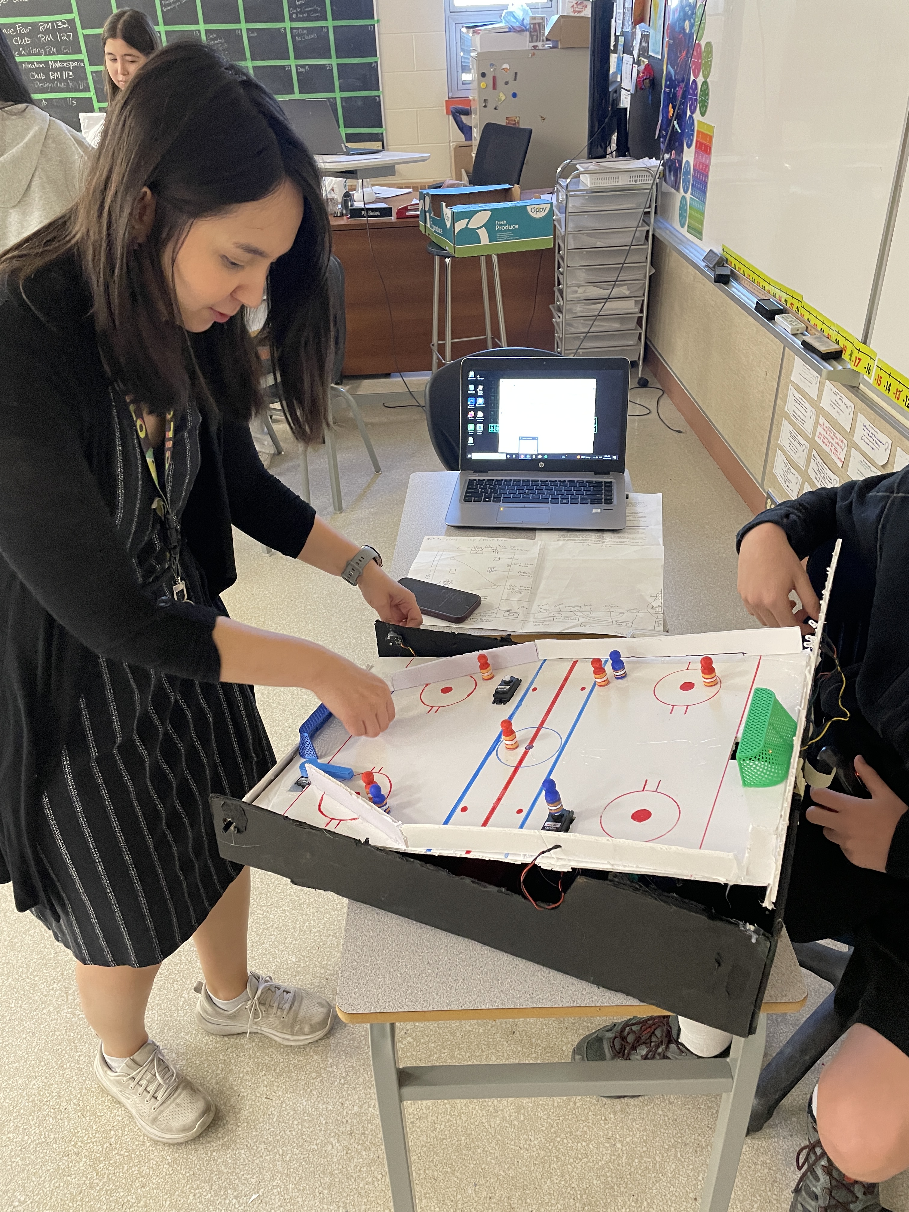 Creative Computing Kinetic Electronics – STEMIA Journal